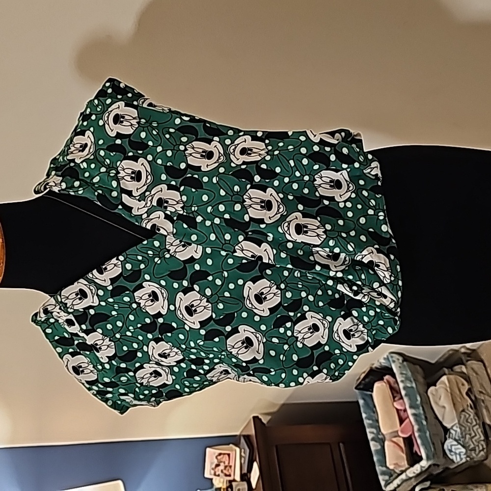 TC LuLaRoe legging Minnie Mouse